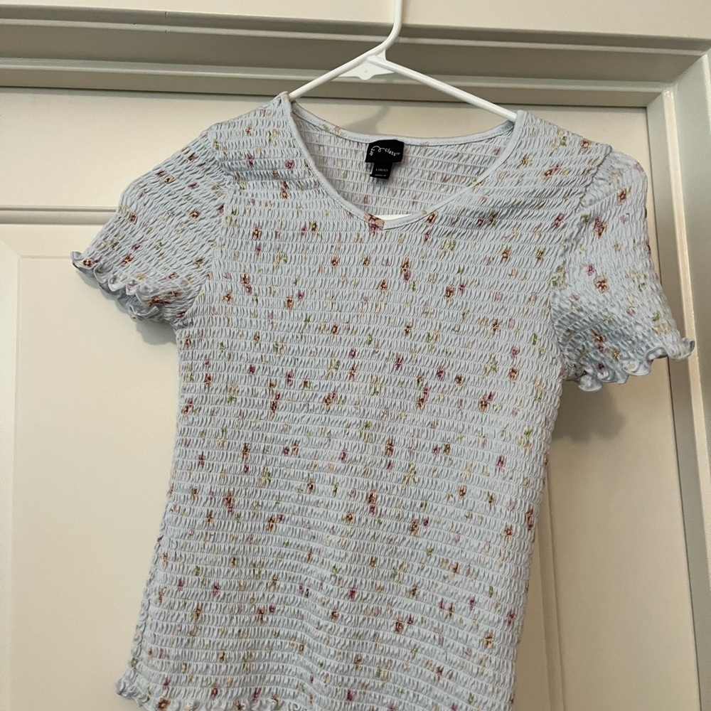 Art class blouse size 10/12 girls